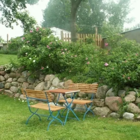 Ferienwohnung R_ Und I_ Braun
